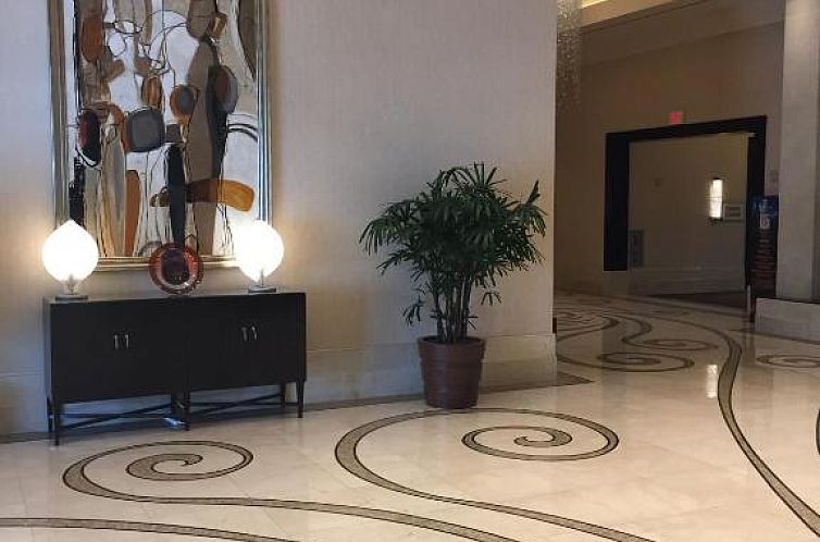 Luxury Suites International at The Signature