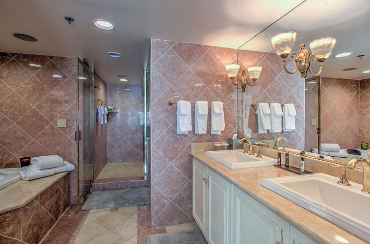 Embassy Suites by Hilton Convention Center Las Vegas