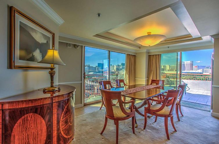 Embassy Suites by Hilton Convention Center Las Vegas