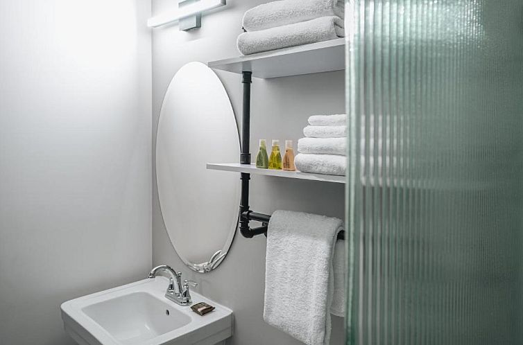 The Artisan Boutique Hotel - Adult Only