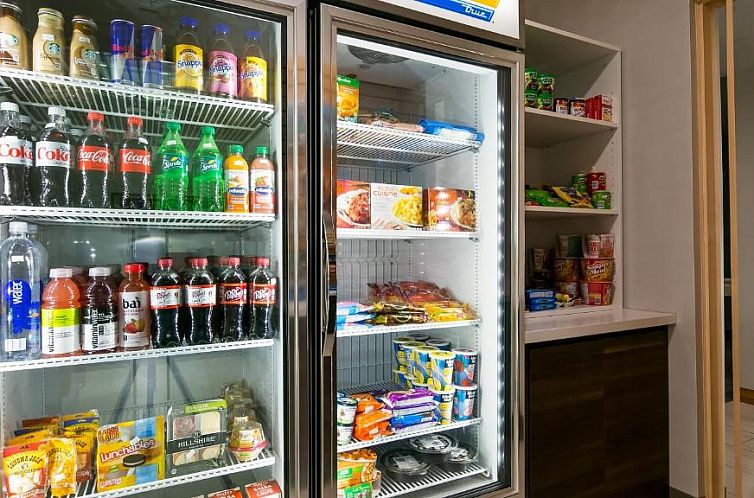 Holiday Inn Express Hotel & Suites Everett, an IHG Hotel