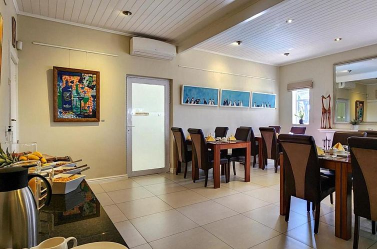 Hajos Lodge