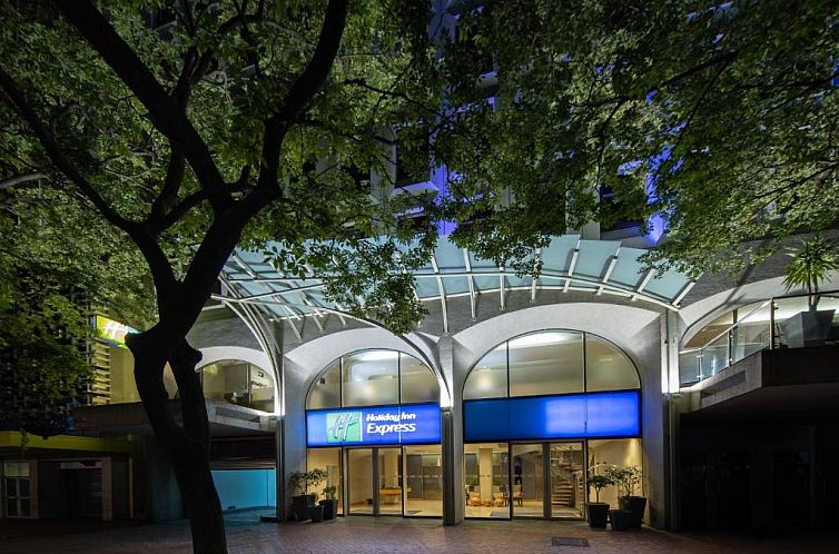 Verblijf 01272108 - Vakantie appartement West-Kaap - Holiday Inn Express Cape Town City Centre, an IHG Hotel