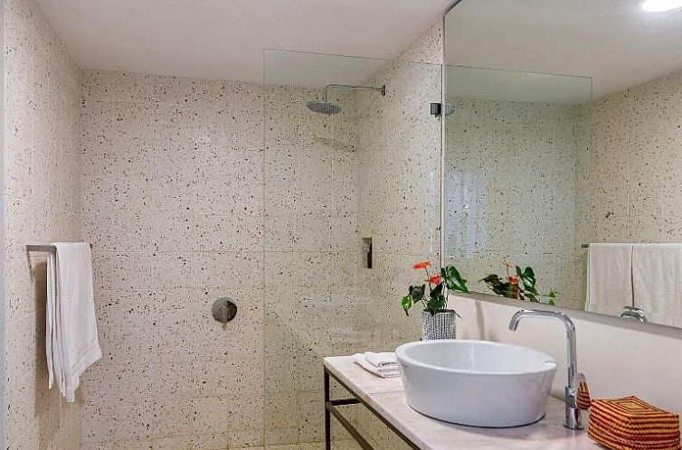 Cape Standard Guest House