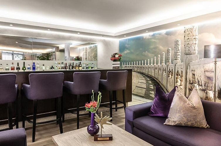 The Hyde All Suite Hotel