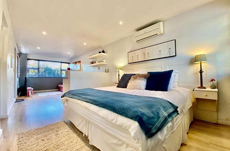 Cape Nelson Guest House