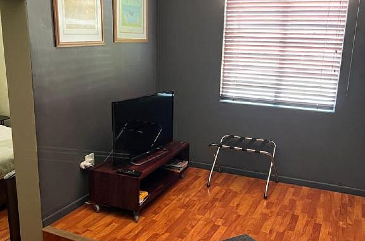 Cape Nelson Guest House