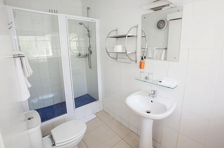 Brenwin Guest House