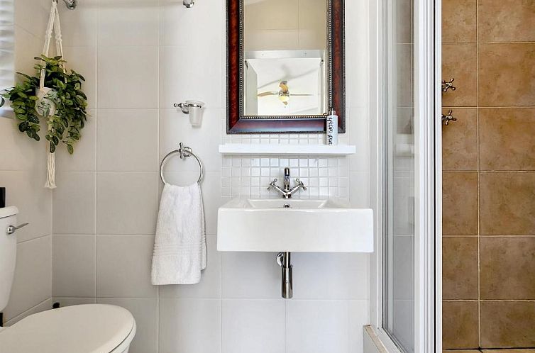 Bluegum Hill Guesthouse