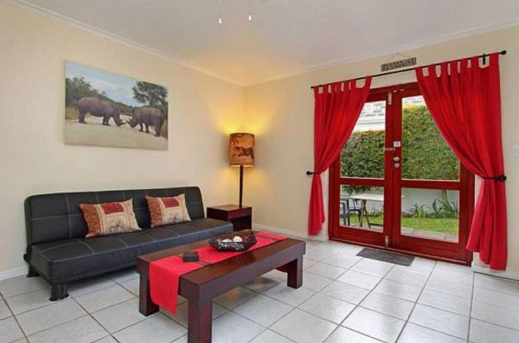 Cape Paradise Lodge and Apartments