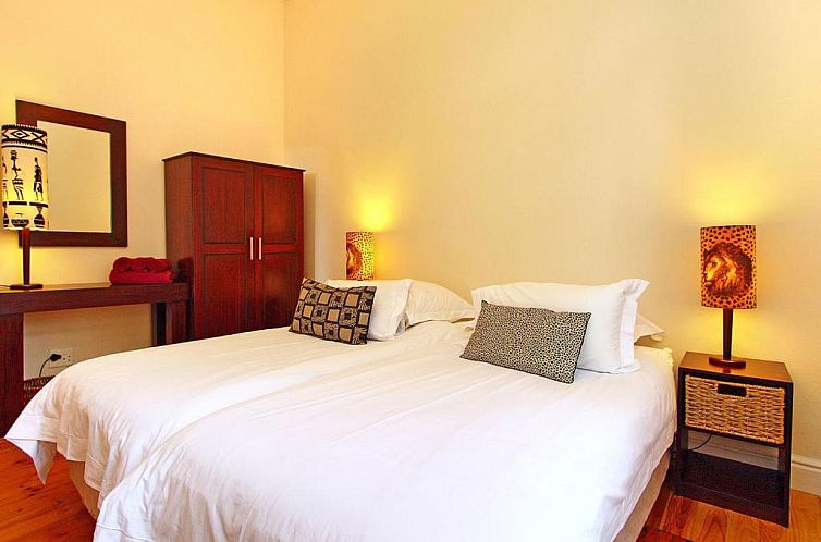 Cape Paradise Lodge and Apartments