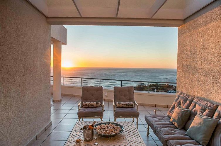 Bay Reflections Camps Bay Luxury Serviced Apartments