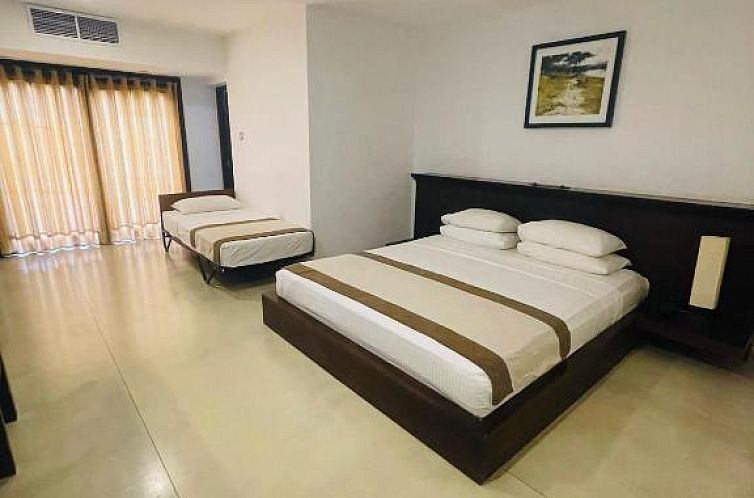 Rajarata Hotel