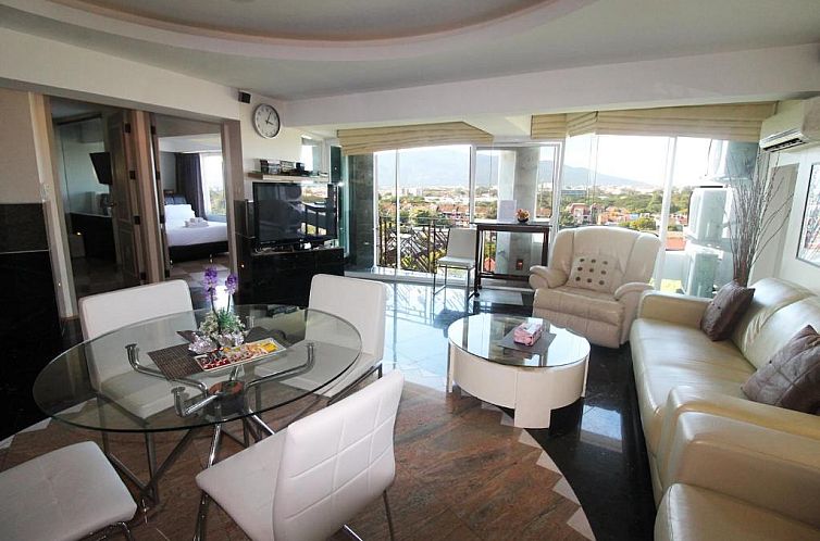 Penthouse Galare Thong Tower