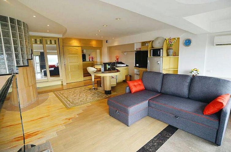 Penthouse Galare Thong Tower