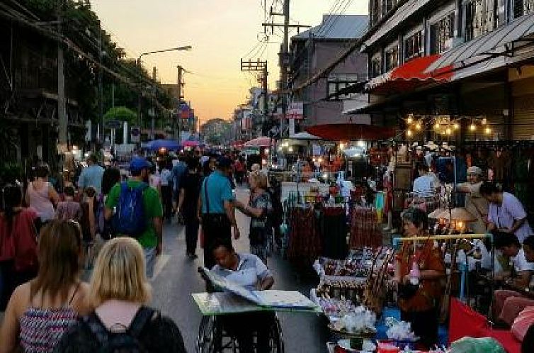 Chiangmai Gate Capsule Hostel Dormitory