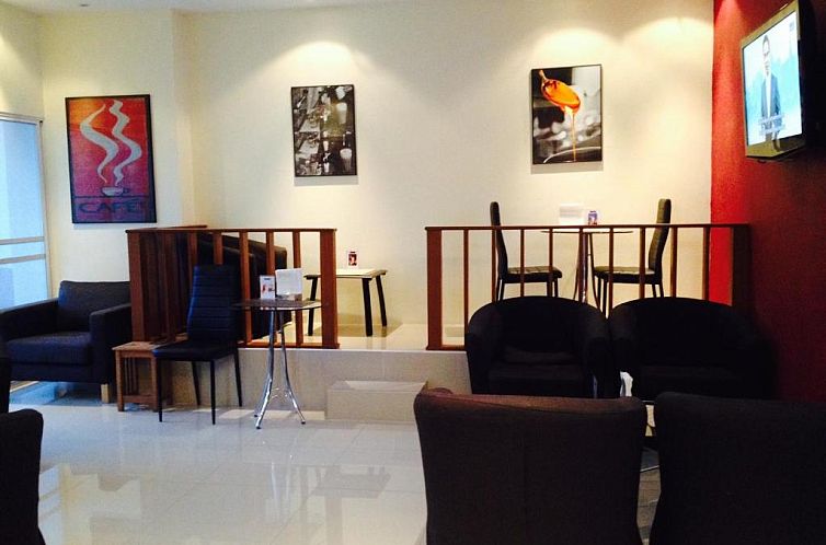 View Talay 6 Pattaya Beach Apartment by Honey