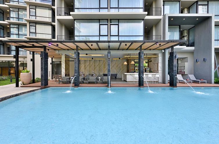 Altera Hotel and Residence by At Mind