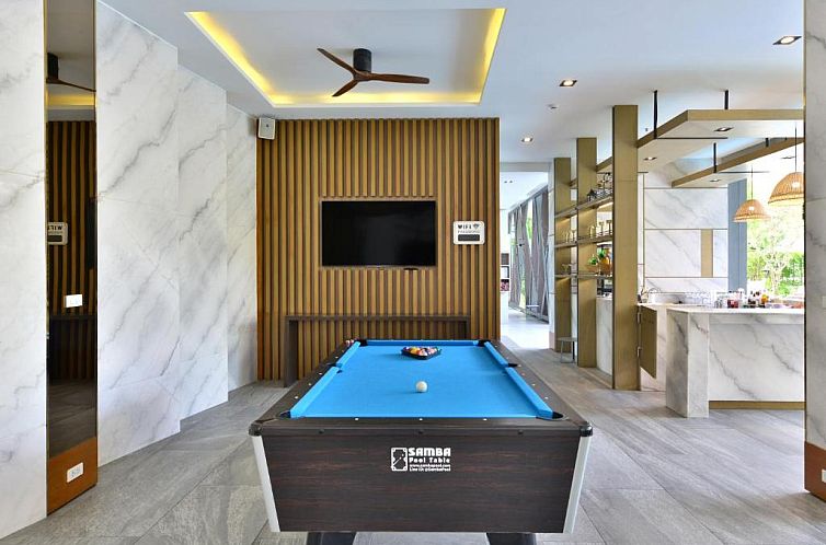 Altera Hotel and Residence by At Mind