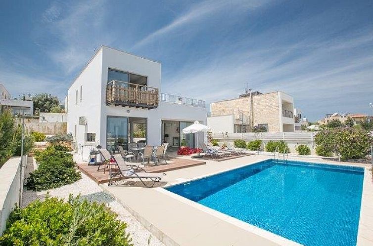Experience ultimate tranquility at Villa Latchi, Latsi, Paphos. Enjoy the private pool and spacious outdoor area of this vacation home in Cyprus.