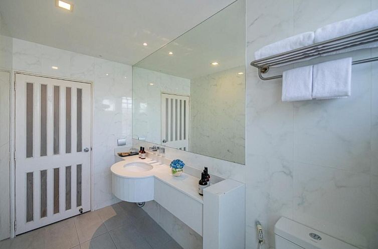 Boat Lagoon Resort - SHA Plus