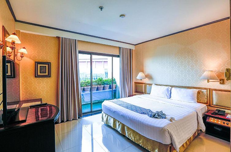 Kosa Hotel & Shopping Mall -SHA Certified