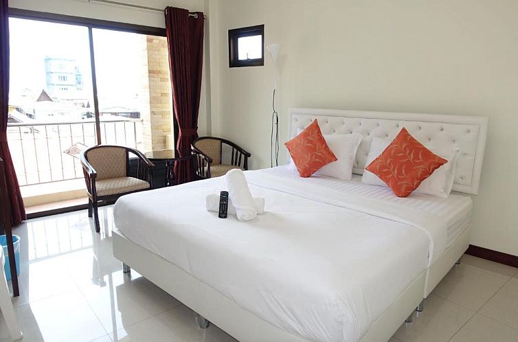 Baan Taweesuk Guest House