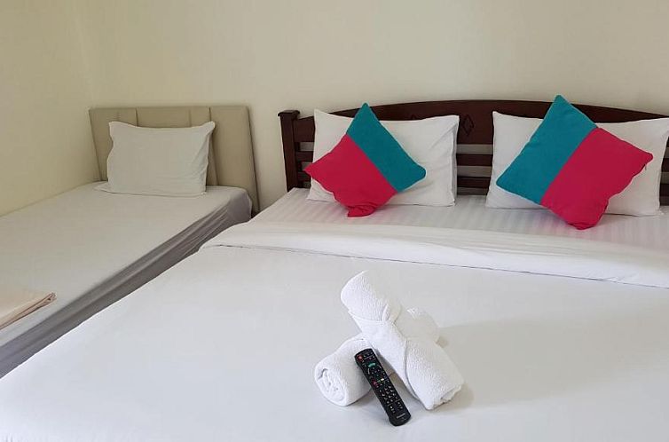 Baan Taweesuk Guest House