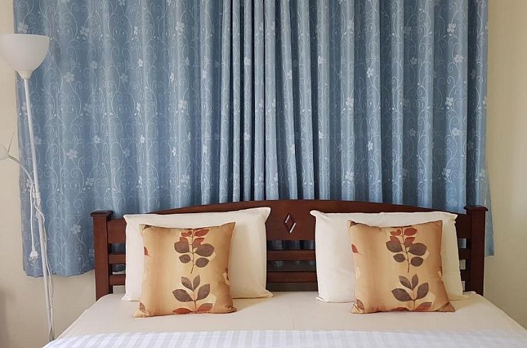 Baan Taweesuk Guest House