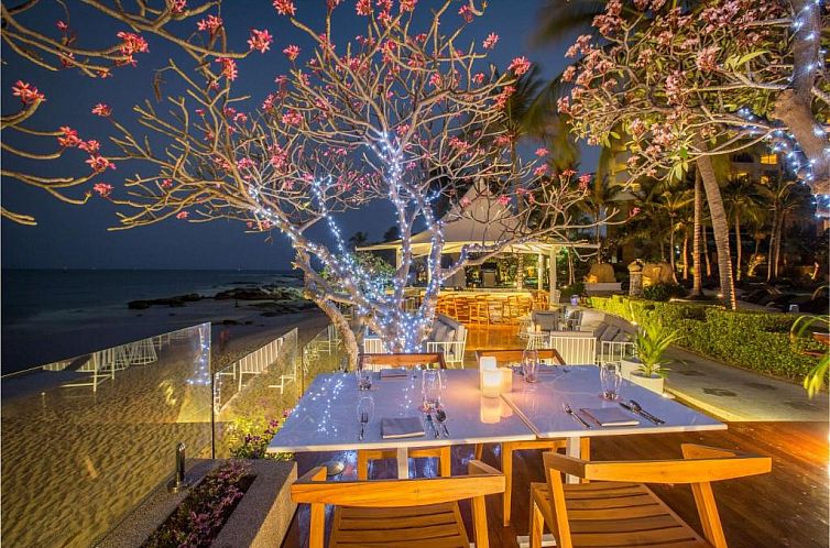 Hilton Hua Hin Resort & Spa - SHA Certified