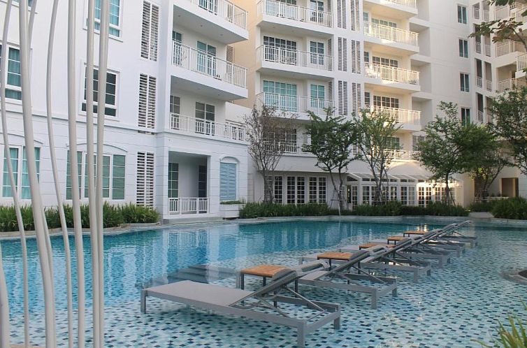 Summer Hua Hin by Vutchawat