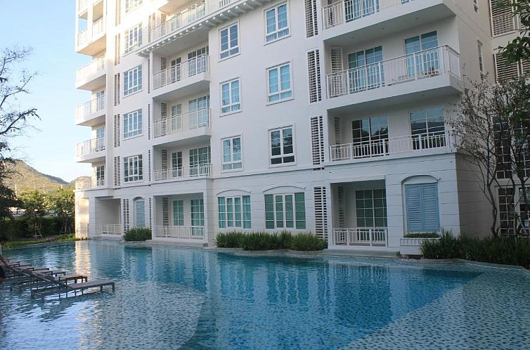 Summer Hua Hin by Vutchawat