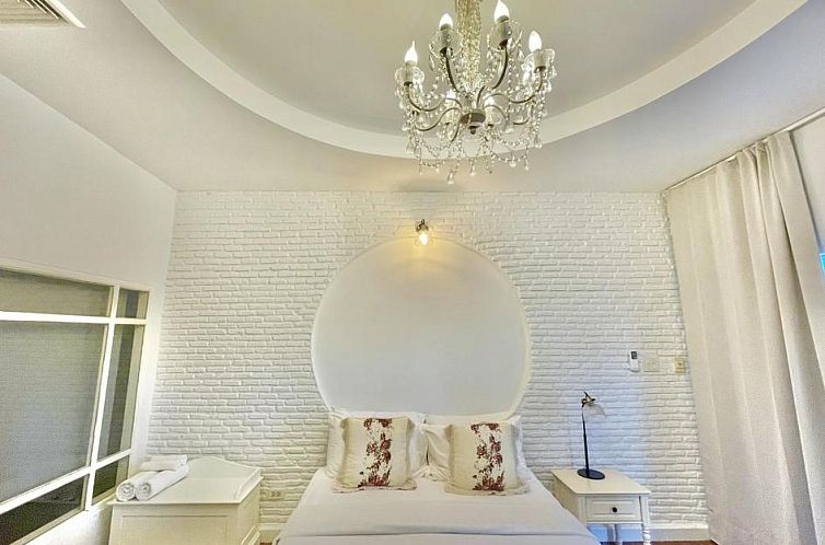 Green Gallery Beach Boutique Hotel