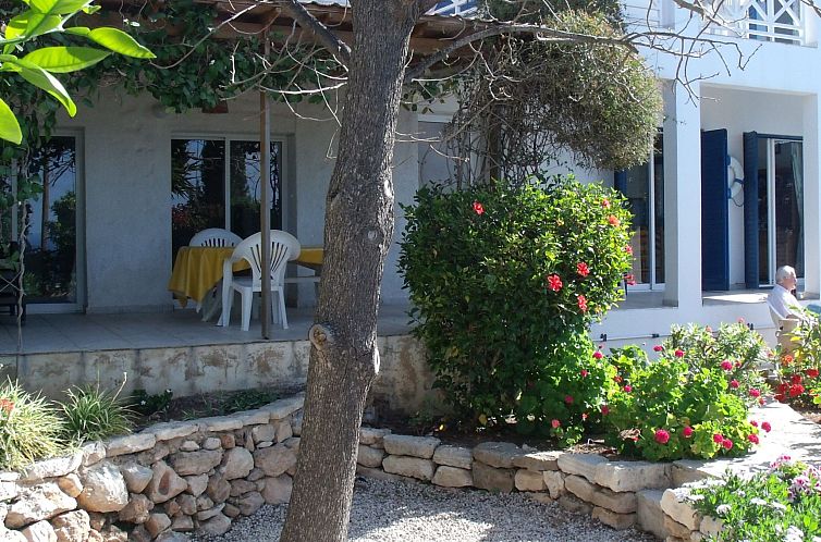 Vakantiehuis "Iptamena" mit Blick auf das Wasser