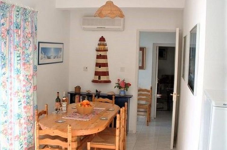Vakantiehuis "Iptamena" mit Blick auf das Wasser