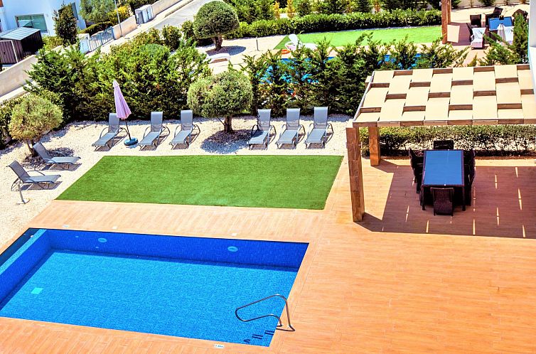 Vakantiehuis Luxuriöse Villa mit privatem Pool und Whirlpoo