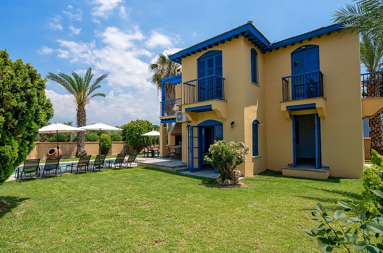 Vakantiehuis Schönes Ferienhaus mit Balkon in Polis Chrysoc