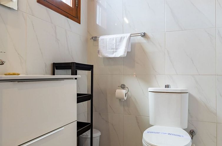 Vakantiehuis Schönes Ferienhaus mit Balkon in Polis Chrysoc