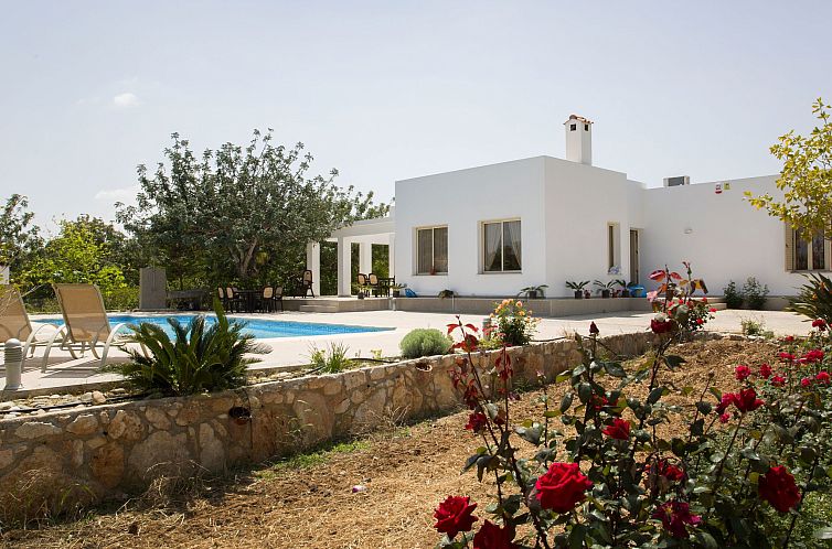 Vakantiehuis mit Privatpool für 8 Personen ca. 220 m&sup2; 