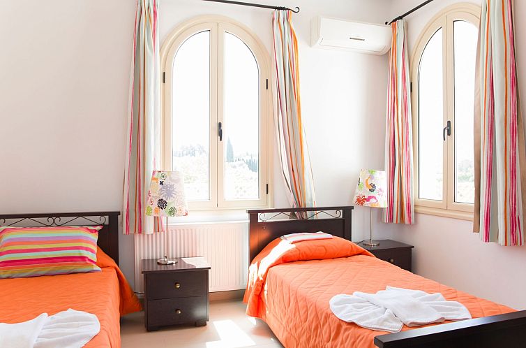Vakantiehuis mit Privatpool für 6 Personen ca. 170 m&sup2; 