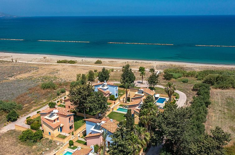 Vakantiehuis Beach Front 3-Schlafzimmer-Villa - 1. Linie vom