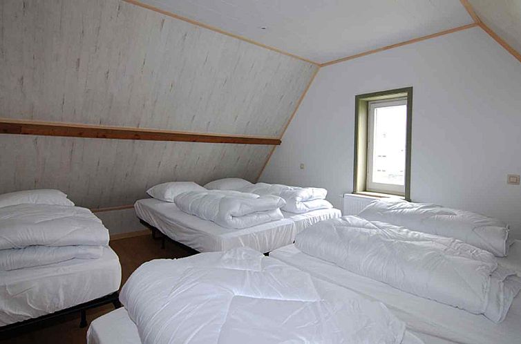 Groepsaccommodatie voor 24 personen in de Panne op 300 meter
