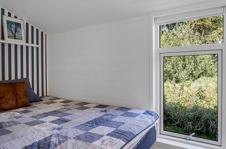 Vakantiehuis "Eilke" - 2km from the sea