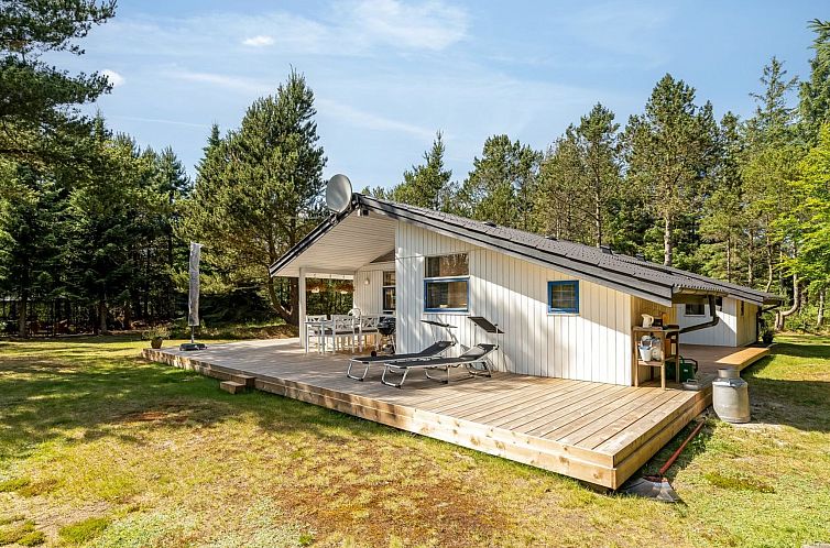 Vakantiehuis "Hakan" - 4km from the sea