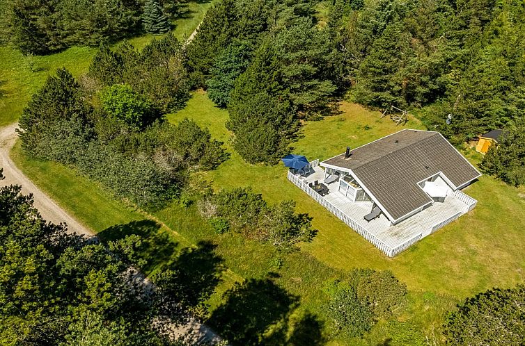 Vakantiehuis "Imka" - 900m from the sea
