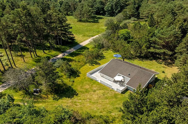 Vakantiehuis "Imka" - 900m from the sea