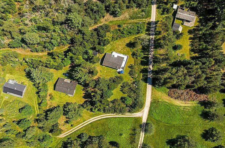 Vakantiehuis "Imka" - 900m from the sea