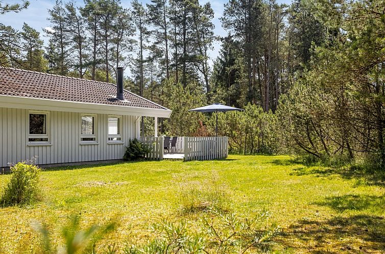 Vakantiehuis "Imka" - 900m from the sea