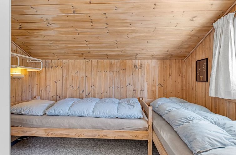Vakantiehuis "Imka" - 900m from the sea