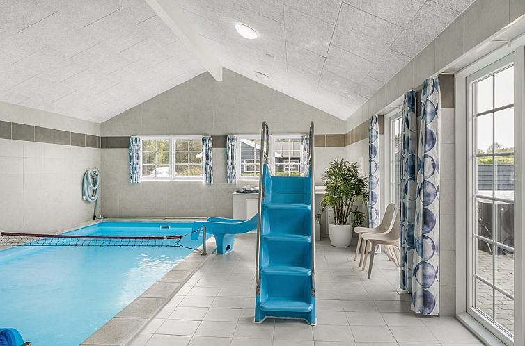 Vakantiehuis "Damita" - 350m from the sea